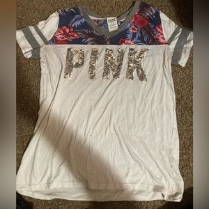 Pink Victoria’s Secret shirt size is S/P color is white